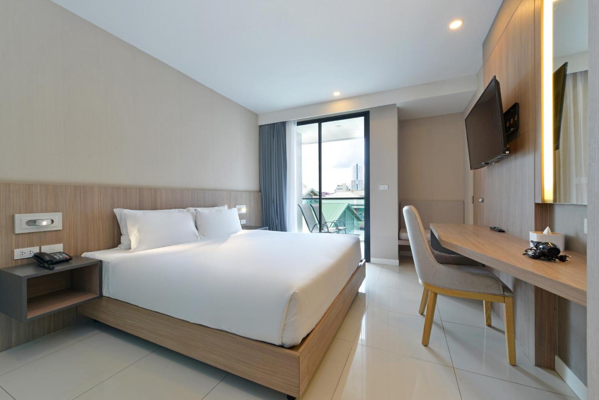 Grace Patong Hotel Kathu Esterno foto