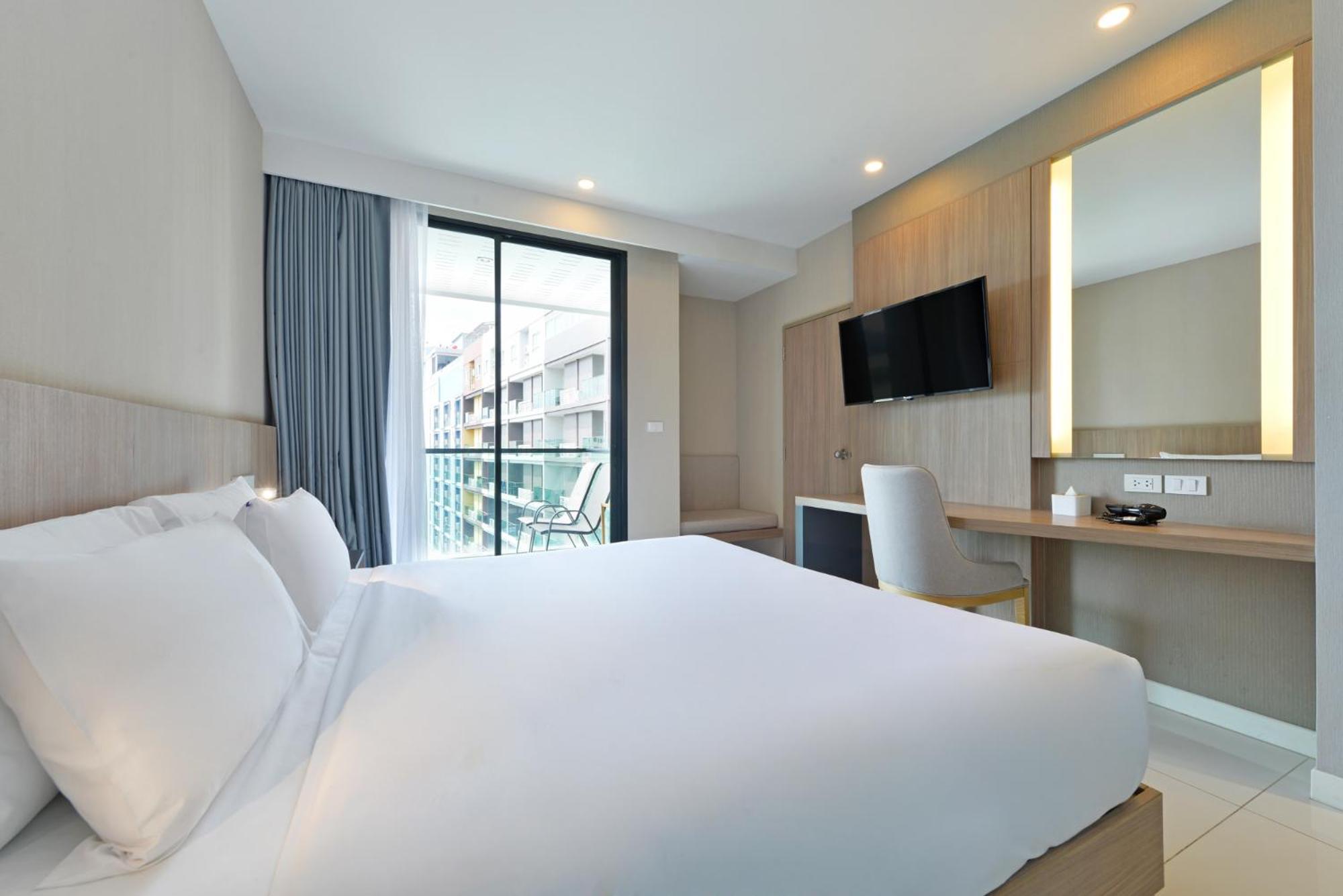 Grace Patong Hotel Kathu Esterno foto